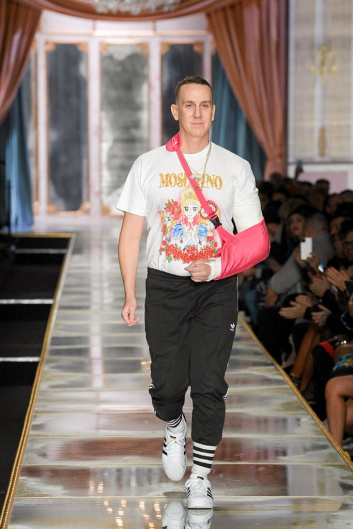 Fotoservizio/FW 20-21/WOMEN/SFILATA/MOSCHINO/DP2/67