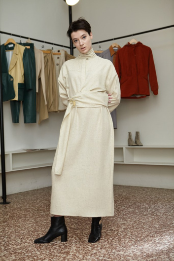 Fotoservizio/FW 20-21/WOMEN/PRESENTAZIONE/DARIN HACHEM/DP2/5