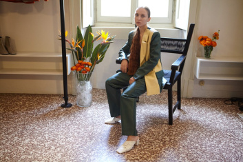 Fotoservizio/FW 20-21/WOMEN/PRESENTAZIONE/DARIN HACHEM/DP2/25