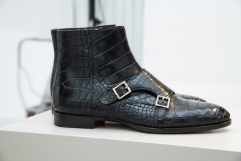 Fotoservizio/FW 20-21/WOMEN/PRESENTAZIONE/SANTONI/DP2/1