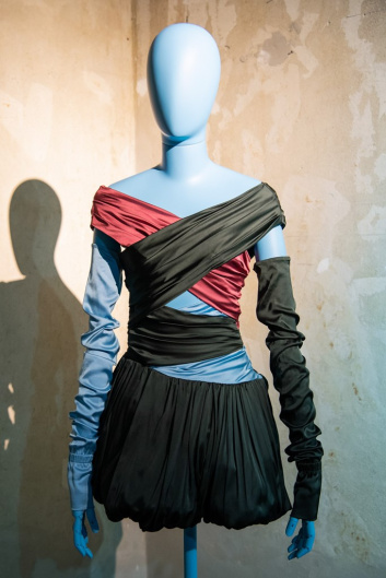 Fotoservizio/FW 20-21/WOMEN/PRESENTAZIONE/ROMEO GIGLI/DP2/3