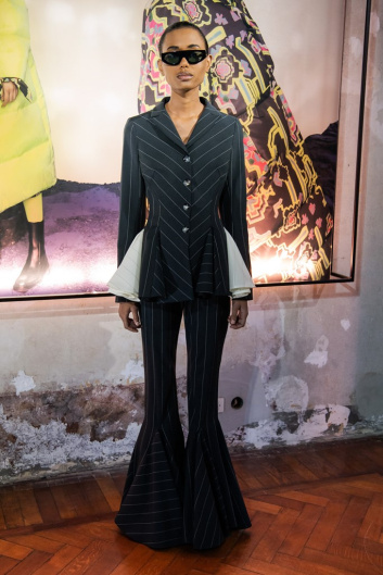 Fotoservizio/FW 20-21/WOMEN/PRESENTAZIONE/ROMEO GIGLI/DP2/5