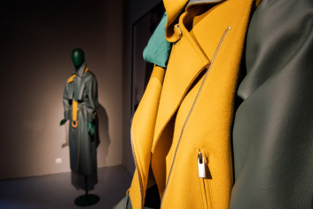 Fotoservizio/FW 20-21/WOMEN/PRESENTAZIONE/ROMEO GIGLI/DP2/20