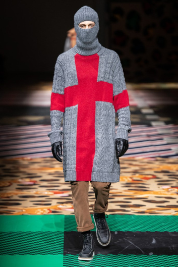 Fotoservizio/FW 20-21/WOMEN/PRESENTAZIONE/UNITED COLORS OF BENETTON/DP2/10