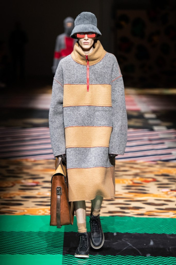 Fotoservizio/FW 20-21/WOMEN/PRESENTAZIONE/UNITED COLORS OF BENETTON/DP2/9