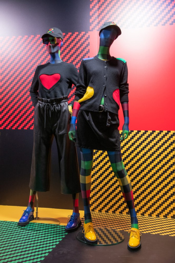 Fotoservizio/FW 20-21/WOMEN/PRESENTAZIONE/UNITED COLORS OF BENETTON/DP2/35