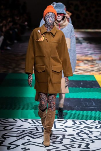 Fotoservizio/FW 20-21/WOMEN/PRESENTAZIONE/UNITED COLORS OF BENETTON/DP2/26