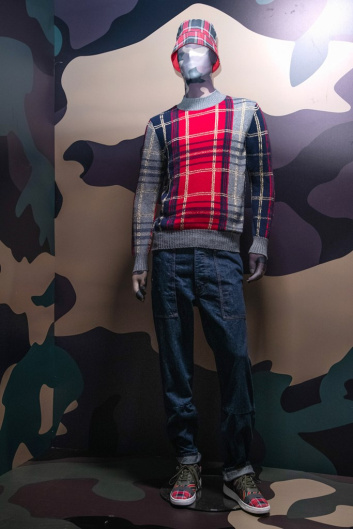 Fotoservizio/FW 20-21/WOMEN/PRESENTAZIONE/UNITED COLORS OF BENETTON/DP2/53