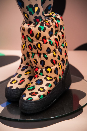 Fotoservizio/FW 20-21/WOMEN/PRESENTAZIONE/UNITED COLORS OF BENETTON/DP2/59