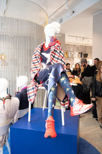 Fotoservizio/FW 20-21/WOMEN/PRESENTAZIONE/TIZIANO GUARDINI/DP2/6