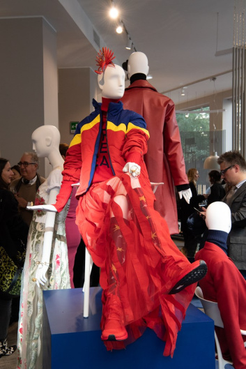 Fotoservizio/FW 20-21/WOMEN/PRESENTAZIONE/TIZIANO GUARDINI/DP2/7