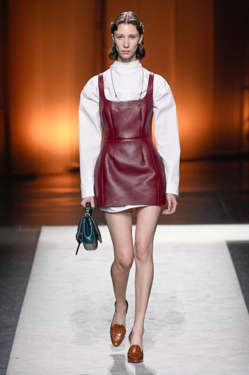 Fotoservizio/FW 20-21/WOMEN/SFILATA/TOD'S/DP2/0