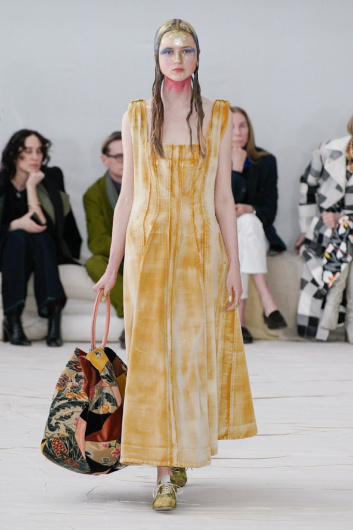 Fotoservizio/FW 20-21/WOMEN/SFILATA/MARNI/DP2/2
