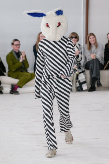 Fotoservizio/FW 20-21/WOMEN/SFILATA/MARNI/DP2/1