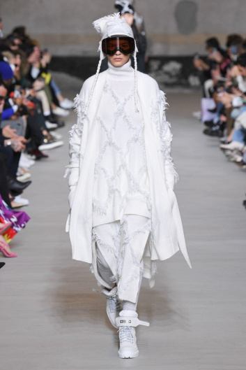Fotoservizio/FW 20-21/WOMEN/SFILATA/ICEBERG/DP2/2