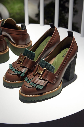 Fotoservizio/FW 20-21/WOMEN/PRESENTAZIONE/HOGAN/DP2/1