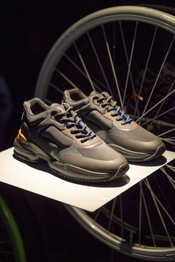 Fotoservizio/FW 20-21/WOMEN/PRESENTAZIONE/HOGAN/DP2/21