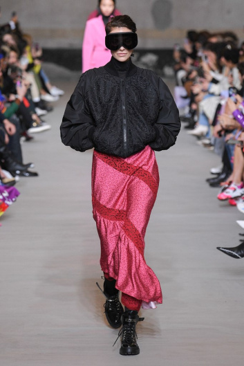 Fotoservizio/FW 20-21/WOMEN/SFILATA/ICEBERG/DP2/12