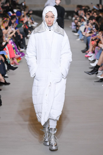 Fotoservizio/FW 20-21/WOMEN/SFILATA/ICEBERG/DP2/6