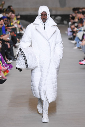 Fotoservizio/FW 20-21/WOMEN/SFILATA/ICEBERG/DP2/8