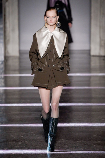 Fotoservizio/FW 20-21/WOMEN/SFILATA/MARCO DE VINCENZO/DP2/0