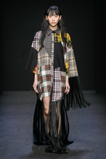 Fotoservizio/FW 20-21/WOMEN/SFILATA/CRISTIANO BURANI/DP2/1