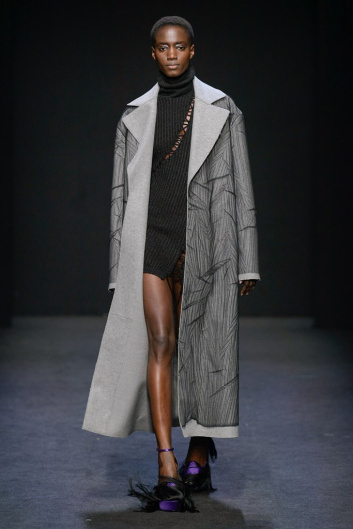 Fotoservizio/FW 20-21/WOMEN/SFILATA/CRISTIANO BURANI/DP2/1