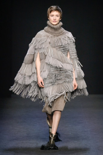 Fotoservizio/FW 20-21/WOMEN/SFILATA/CRISTIANO BURANI/DP2/12