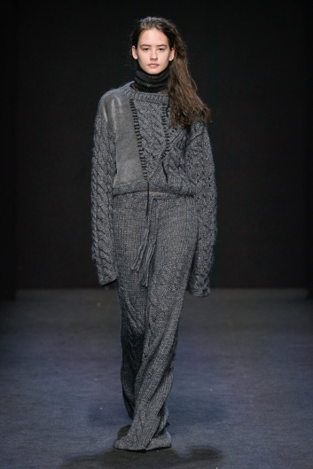Fotoservizio/FW 20-21/WOMEN/SFILATA/CRISTIANO BURANI/DP2/9