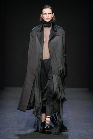 Fotoservizio/FW 20-21/WOMEN/SFILATA/CRISTIANO BURANI/DP2/19