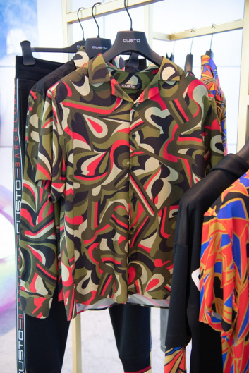 Fotoservizio/FW 20-21/WOMEN/PRESENTAZIONE/CUSTO BARCELONA/DP2/6