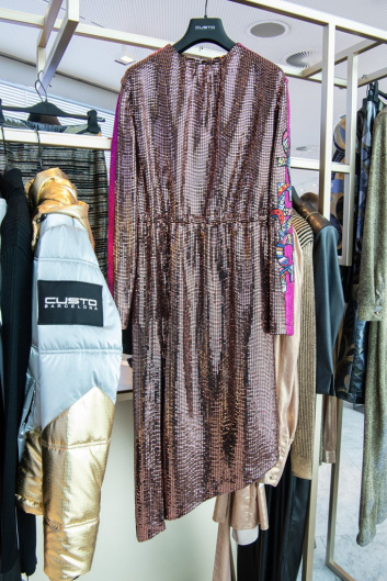 Fotoservizio/FW 20-21/WOMEN/PRESENTAZIONE/CUSTO BARCELONA/DP2/21