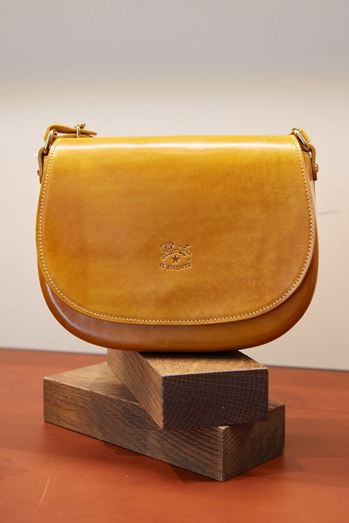Fotoservizio/FW 20-21/WOMEN/PRESENTAZIONE/IL BISONTE/DP2/0