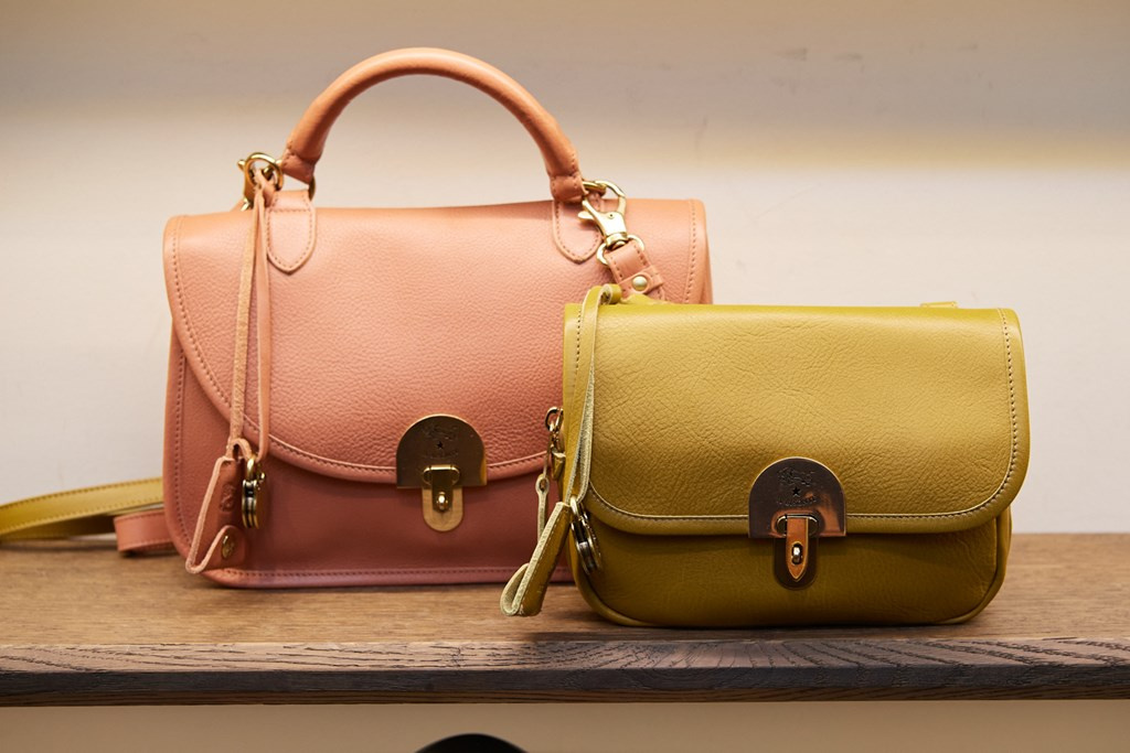 Fotoservizio/FW 20-21/WOMEN/PRESENTAZIONE/IL BISONTE/DP2/9