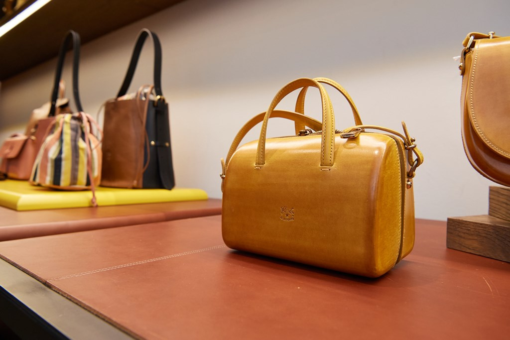 Fotoservizio/FW 20-21/WOMEN/PRESENTAZIONE/IL BISONTE/DP2/14
