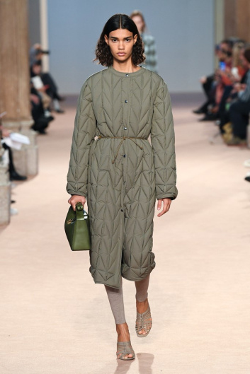 Fotoservizio/FW 20-21/WOMEN/SFILATA/SALVATORE FERRAGAMO/DP2/3