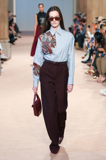 Fotoservizio/FW 20-21/WOMEN/SFILATA/SALVATORE FERRAGAMO/DP2/9