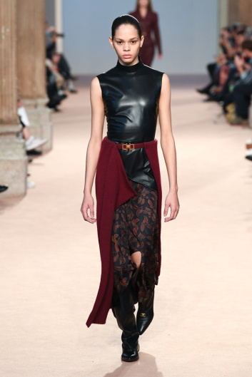Fotoservizio/FW 20-21/WOMEN/SFILATA/SALVATORE FERRAGAMO/DP2/10