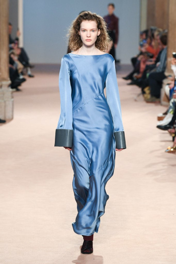 Fotoservizio/FW 20-21/WOMEN/SFILATA/SALVATORE FERRAGAMO/DP2/12