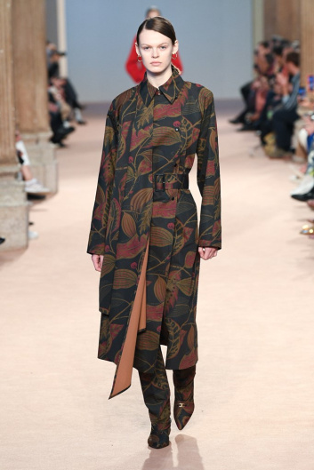 Fotoservizio/FW 20-21/WOMEN/SFILATA/SALVATORE FERRAGAMO/DP2/5
