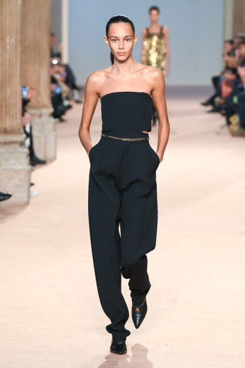 Fotoservizio/FW 20-21/WOMEN/SFILATA/SALVATORE FERRAGAMO/DP2/15