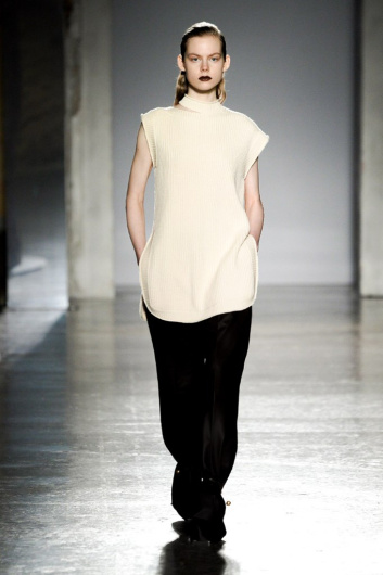 Fotoservizio/FW 20-21/WOMEN/SFILATA/GABRIELE COLANGELO/DP2/10
