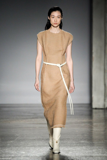 Fotoservizio/FW 20-21/WOMEN/SFILATA/GABRIELE COLANGELO/DP2/1
