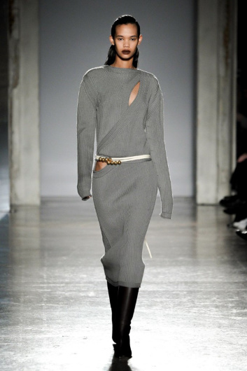 Fotoservizio/FW 20-21/WOMEN/SFILATA/GABRIELE COLANGELO/DP2/3