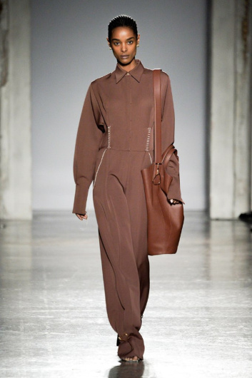 Fotoservizio/FW 20-21/WOMEN/SFILATA/GABRIELE COLANGELO/DP2/11