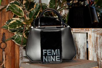 Fotoservizio/FW 20-21/WOMEN/PRESENTAZIONE/YOSONO BAGS/DP2/10