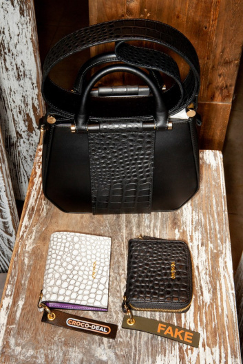 Fotoservizio/FW 20-21/WOMEN/PRESENTAZIONE/YOSONO BAGS/DP2/11