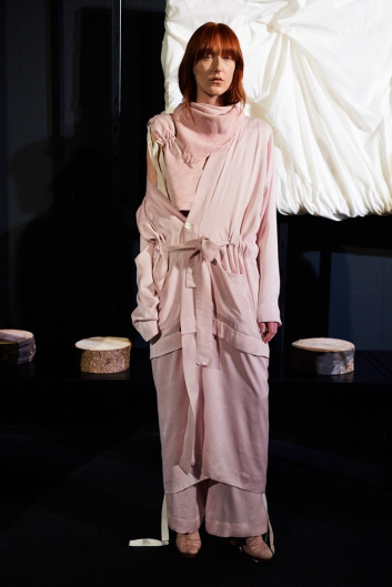 Fotoservizio/FW 20-21/WOMEN/PRESENTAZIONE/FLAVIA LA ROCCA/DP2/2