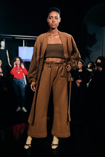 Fotoservizio/FW 20-21/WOMEN/PRESENTAZIONE/FLAVIA LA ROCCA/DP2/20