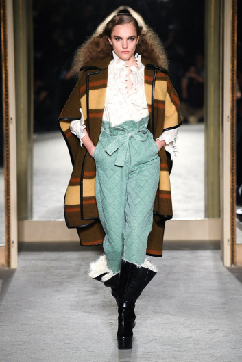 Fotoservizio/FW 20-21/WOMEN/SFILATA/PHILOSOPHY DI LORENZO SERAFINI/DP2/5